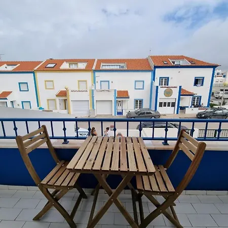 Be Surfhouse Guest house