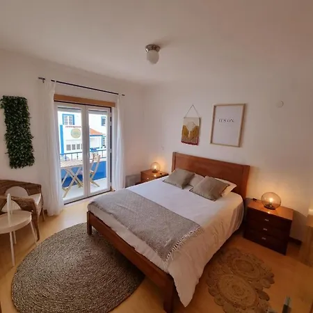 Be Surfhouse * Baleal