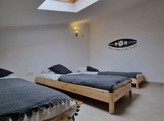 Πανσιόν Be Surfhouse