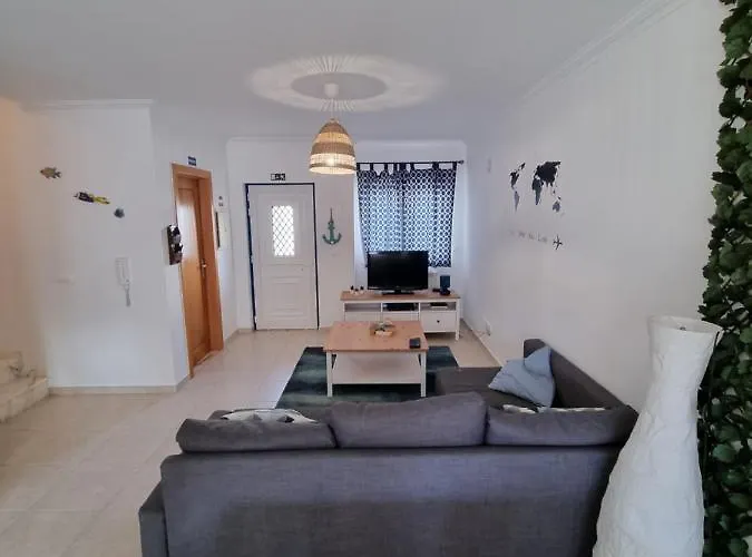 Be Surfhouse * Baleal